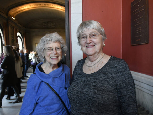 Audience members {{brizy_dc_image_alt imageSrc=