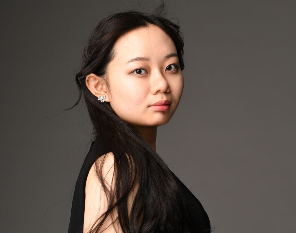Manami Suzuki, piano