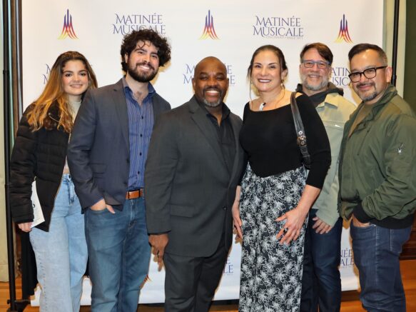 Singers with Lawrence Brownlee {{brizy_dc_image_alt imageSrc=