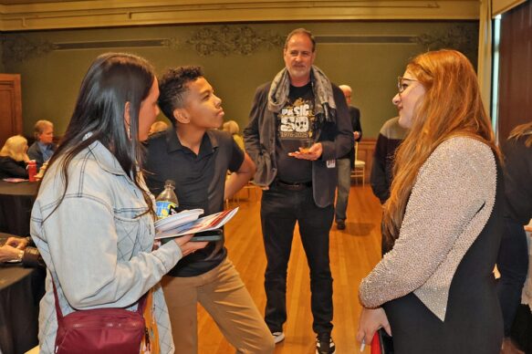 {{brizy_dc_image_alt imageSrc=