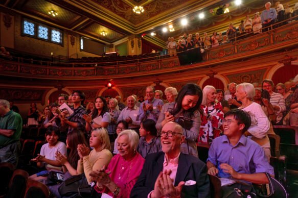 Audience Audience