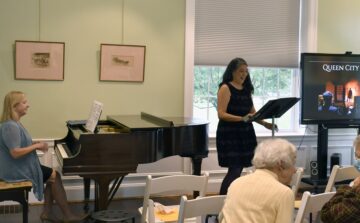 Janelle Gelfand, piano, and Trio Jeng, soprano {{brizy_dc_image_alt imageSrc=