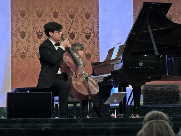 Zlatomir Fung, cello, Dina Vainshtein, piano