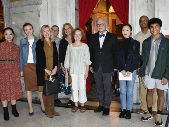 Students & Kurt Sassmannshaus {{brizy_dc_image_alt imageSrc=