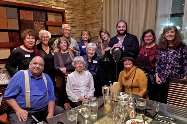 Dinner with members and the artists at Seasons 52 restaurant {{brizy_dc_image_alt imageSrc=